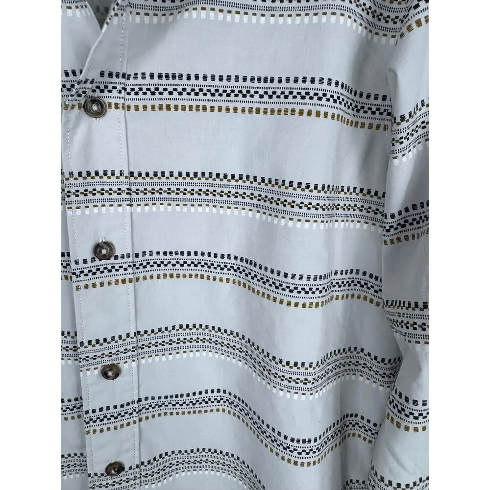 The North Face Men's Button Down Shirt size Small